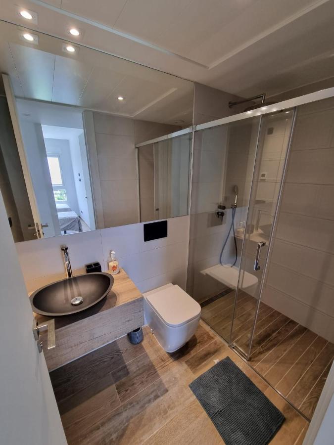 Nice 2 Bedroom Bali Apartment With Sea Views Торевьиа Экстерьер фото